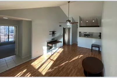 8055 Cambridge Street #34, Houston, TX 77054 - Photo 5