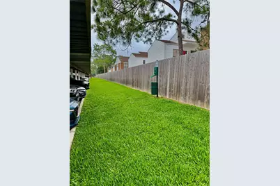 8055 Cambridge Street #34, Houston, TX 77054 - Photo 13
