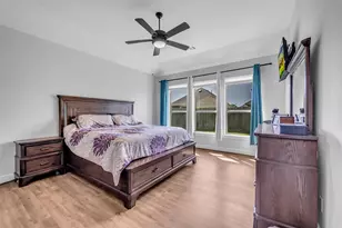 2502 Ocean Key Dr, Texas City, TX 77568 - Photo 13