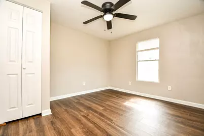 3642 Easy Street, Houston, TX 77026 - Photo 11