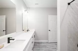 2101 Renike Rd, Waller, TX 77484 - Photo 11