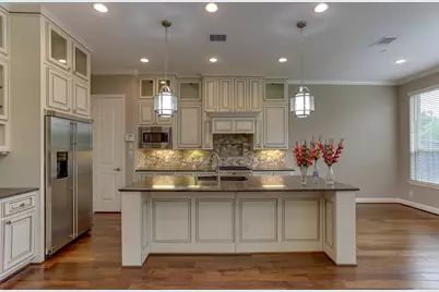 3 Herons Flight Place, Spring, TX 77389 - Photo 3