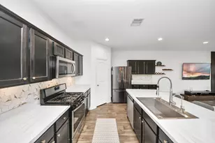 5322 Shady Olive St, Katy, TX 77449 - Photo 9