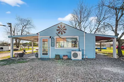 2900 W Highway 6, Alvin, TX 77511 - Photo 3