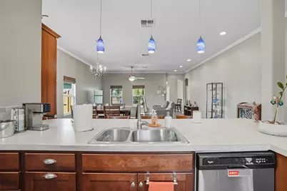 623 W Deberry Avenue, Aransas Pass, TX 78336 - Photo 13