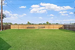 10402 Trading Post Dr, Houston, TX 77064 - Photo 27