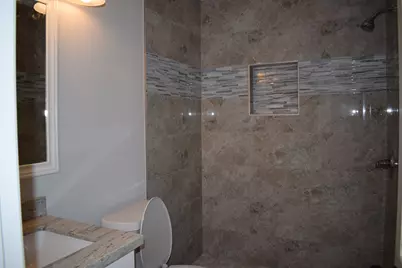 15807 Mill Hollow Drive, Houston, TX 77084 - Photo 7