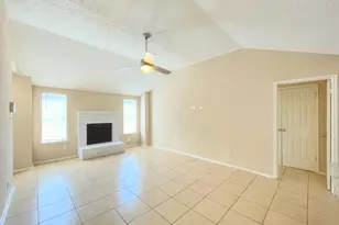 5619 Gineridge Dr, Houston, TX 77053 - Photo 3