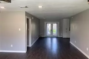 9214 Mahoning Dr, Houston, TX 77074 - Photo 3