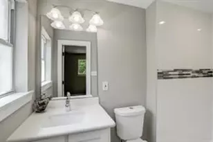 9214 Mahoning Dr, Houston, TX 77074 - Photo 13
