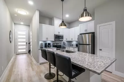 8328 Mariah Street #B, Houston, TX 77051 - Photo 5