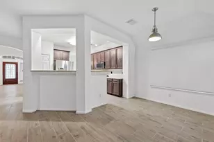 5902 Capella Park Dr, Spring, TX 77379 - Photo 5