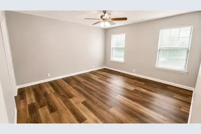 9 Carol Court #B, Brookshire, TX 77423 - Photo 11