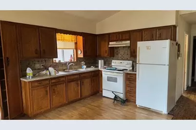 566 Gov Wood Drive, Point Blank, TX 77364 - Photo 15