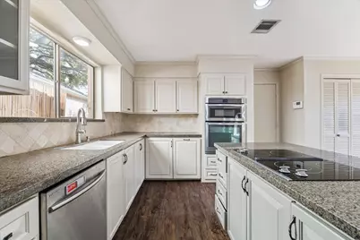 12222 Ravenmoor Drive, Houston, TX 77077 - Photo 15