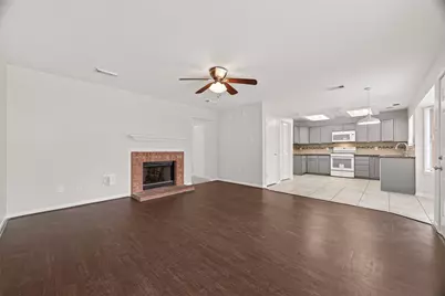 5439 Baslow Drive, Katy, TX 77449 - Photo 9