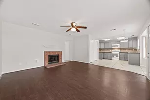 5439 Baslow Dr, Katy, TX 77449 - Photo 9