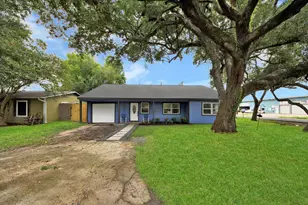 302 County Park Dr, League City, TX 77573 - Photo 21