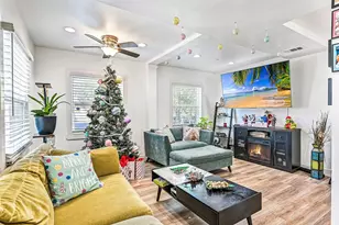 4009 Ave N 1/2, Galveston, TX 77550 - Photo 5