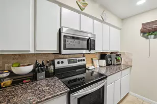 501 W 26th St, Austin, TX 78705 - Photo 19