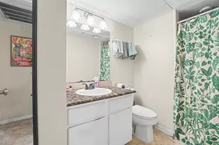501 W 26th St, Austin, TX 78705 - Photo 27