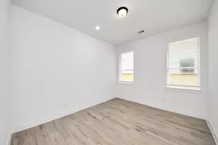 9606 Chateau Hill, Manvel, TX 77578 - Photo 21