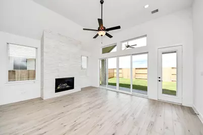 9606 Chateau Hill, Manvel, TX 77578 - Photo 5
