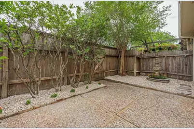 1375 Country Place Drive, Houston, TX 77079 - Photo 15