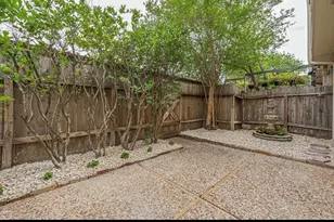 1375 Country Pl Dr, Houston, TX 77079 - Photo 15