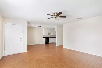 1018 Glendale Street #1018, Dayton, TX 77535 - Photo 7