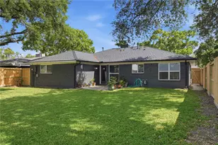 15614 Rill Ln, Houston, TX 77062 - Photo 5