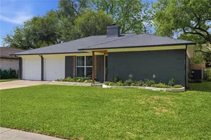 15614 Rill Ln, Houston, TX 77062 - Photo 3