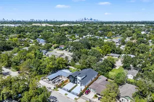 5029 Van Fleet St, Houston, TX 77033 - Photo 39