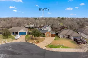 3811 Caleb Ct, Bryan, TX 77803 - Photo 33
