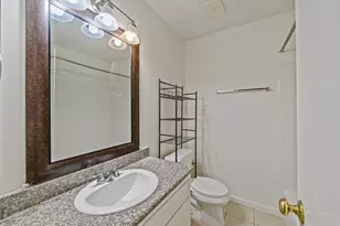 16703 David Glen Dr, Friendswood, TX 77546 - Photo 5