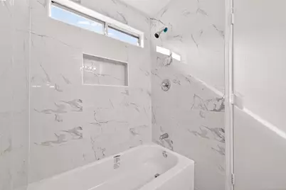 13126 Dawn Hollow Lane, Houston, TX 77072 - Photo 35