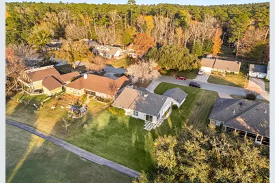 1328 Green Briar Drive, Huntsville, TX 77340 - Photo 33