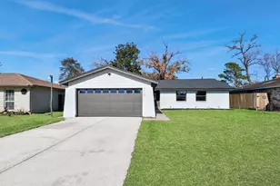 7718 Woodnettle Ln, Houston, TX 77086 - Photo 3