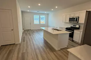 1002 Moon Drop Ln, Houston, TX 77090 - Photo 3