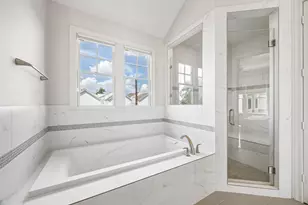 539 W 25th St, Houston, TX 77008 - Photo 27