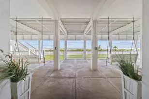 11707 Beachside, Galveston, TX 77554 - Photo 37