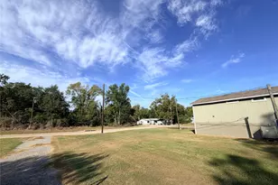 320 Houck St, Buffalo, TX 75831 - Photo 5
