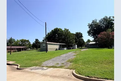 320 Houck Street, Buffalo, TX 75831 - Photo 3