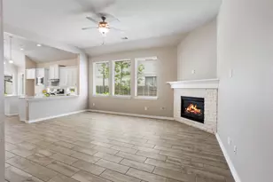 13017 Deep Marine Dr, La Marque, TX 77568 - Photo 3