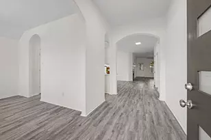 18314 Manorcliff Ln, Katy, TX 77449 - Photo 3