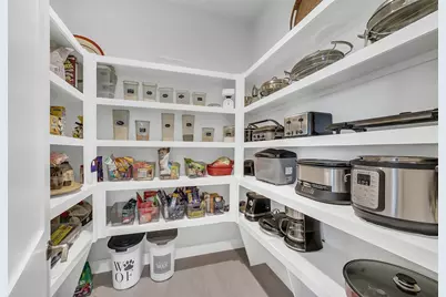 1005 Falcon Cove, Waller, TX 77484 - Photo 17