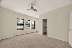 90 Burress St, Houston, TX 77022 - Photo 13