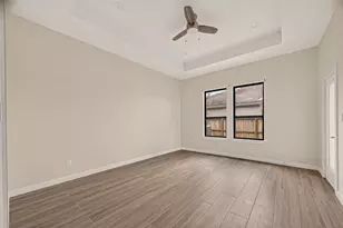 90 Burress St, Houston, TX 77022 - Photo 19