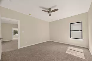 90 Burress St, Houston, TX 77022 - Photo 17