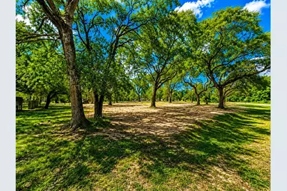 0 W Fourth Street, Sheridan, TX 77475 - Photo 3
